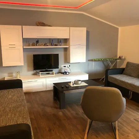 Apartment Jopa *